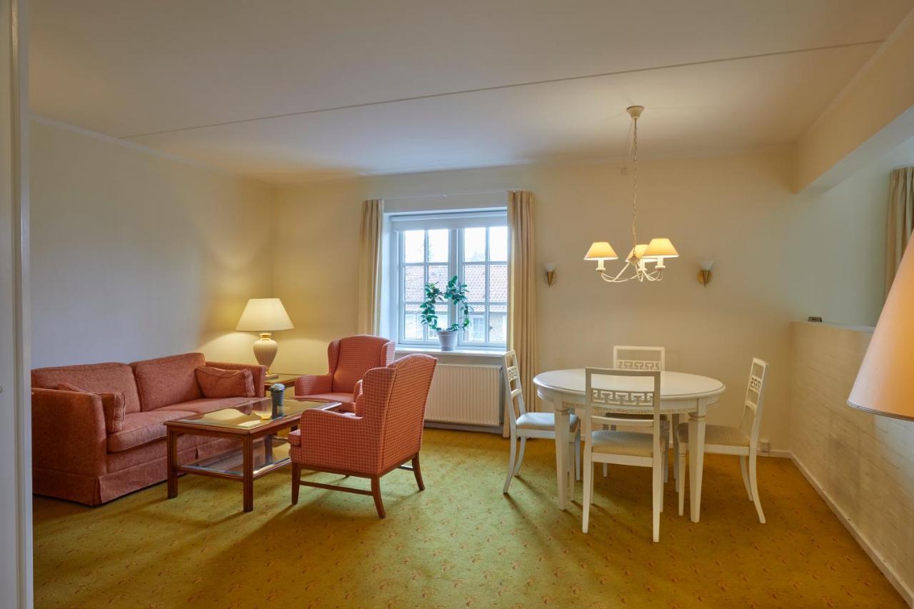 Hotel Knudsens Gaard Odense Esterno foto
